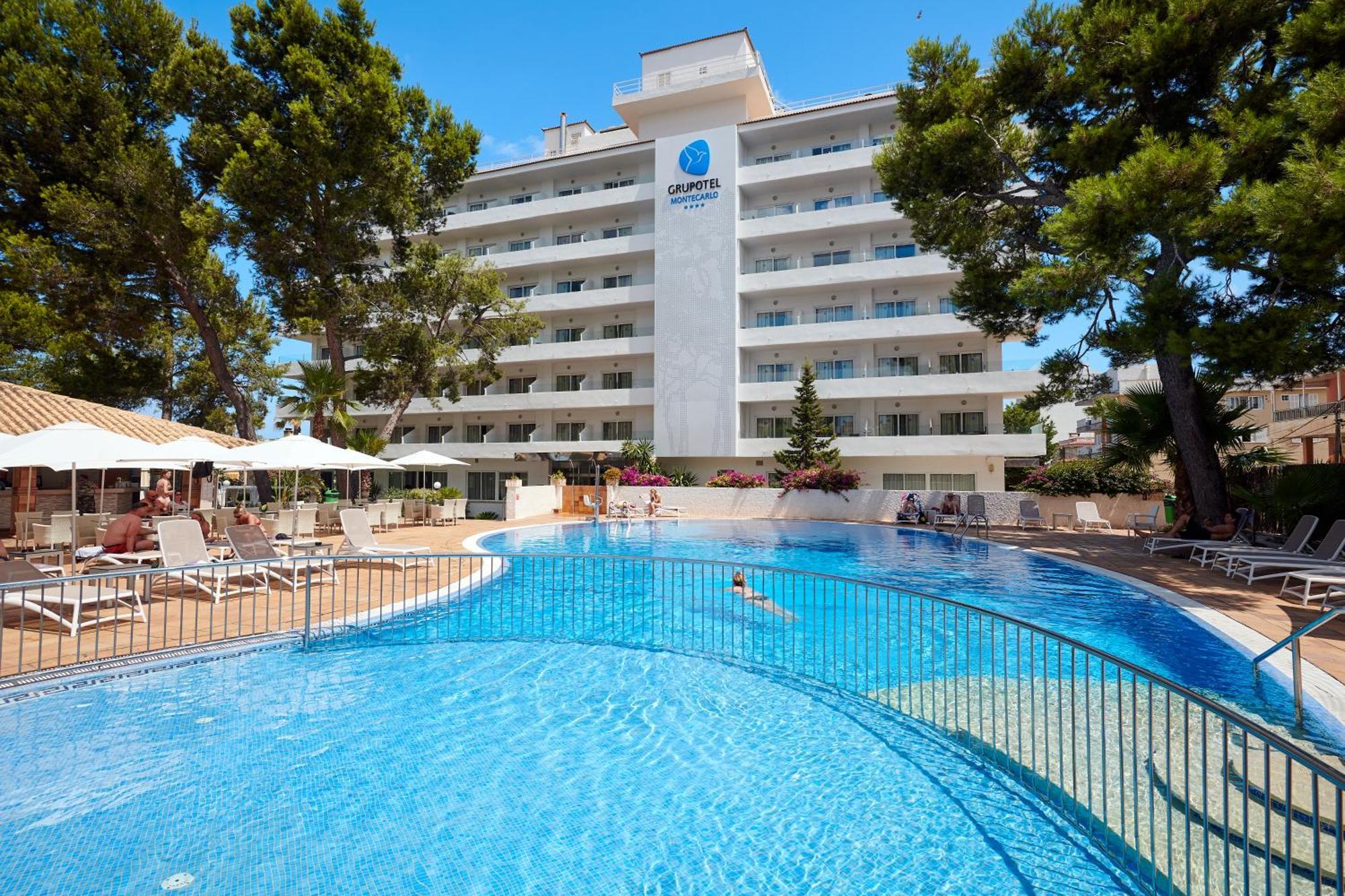 7 Hoteles Grupotel Cerca de la Parroquia del Carmen en Alcúdia