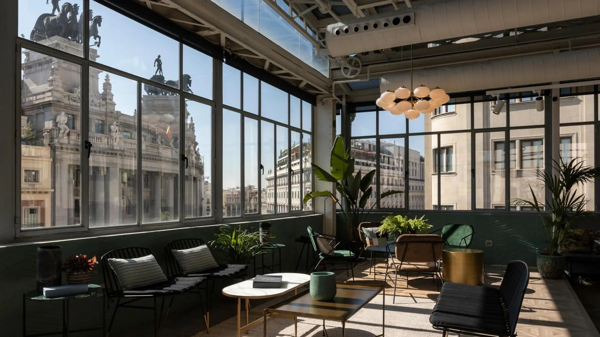 7 Hoteles Históricos en Madrid que Vale la Pena Conocer