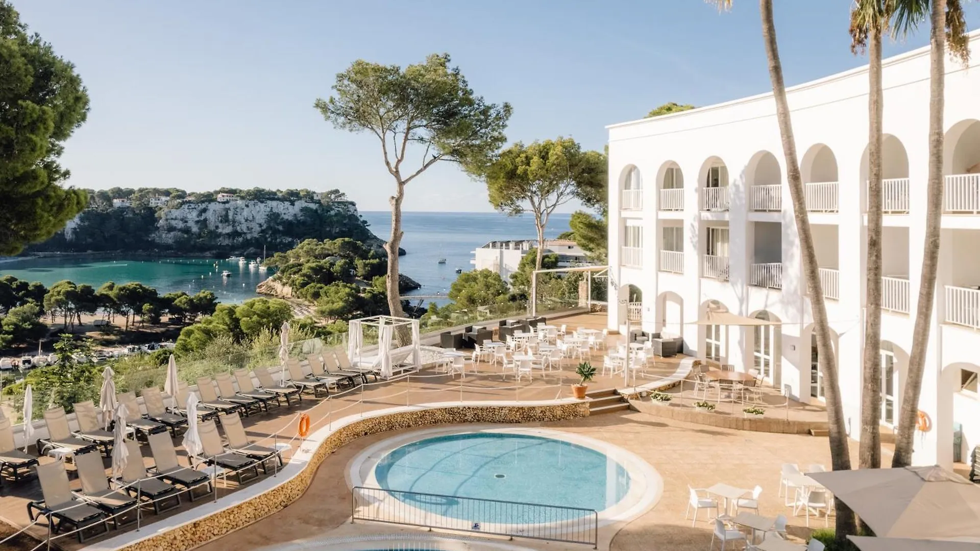 Dónde Alojarse cerca de Cala Macarella: 5 Hoteles Familiares